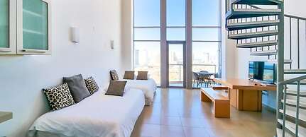 Alysse Eilat in Tel Aviv-yafo