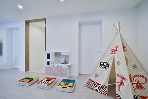 DOAN KIDS HOTEL