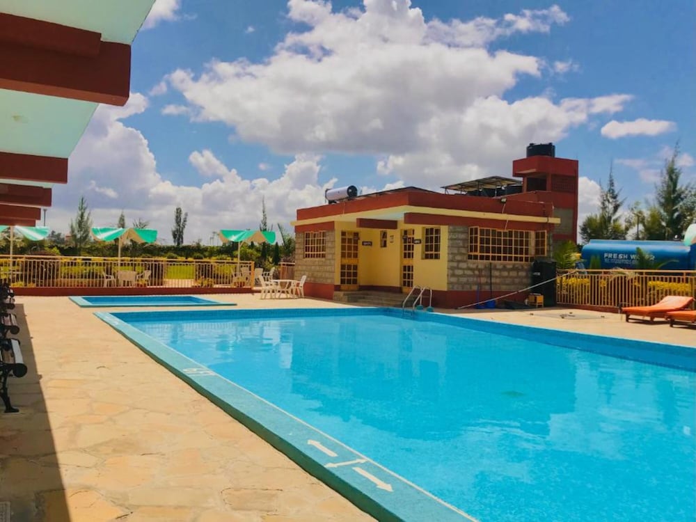 The Lukenya Resort
