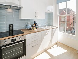 Llewelyn Apartment