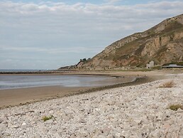 Llewelyn Apartment