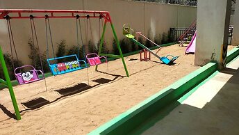 RoyalGardens Kilimani View Palace Apart