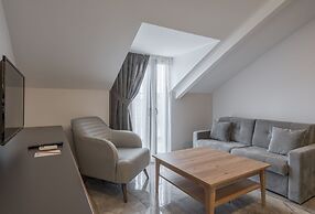 Quality Gold Suit Hotel