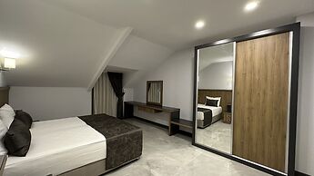Quality Gold Suit Hotel