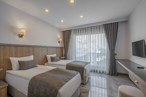 Quality Gold Suit Hotel