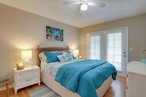 Seminole Townhome: Easy Access to Beaches!