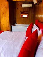 İpek Koza Motel