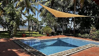 Paradise Bay