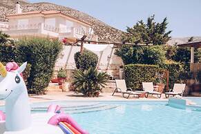 Summer Villa Lagonissi