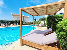 Summer Villa Lagonissi