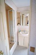 2 Bedroom Caravan Hunstanton Pets go Free