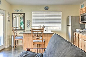 Albuquerque Studio With Shared Pool & Fire Pit!