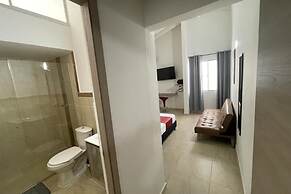 Hotel 12 Nights