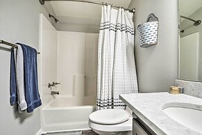 Quincy Home on Lavender Farm w/ River Views!