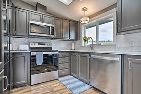 Quincy Home on Lavender Farm w/ River Views!