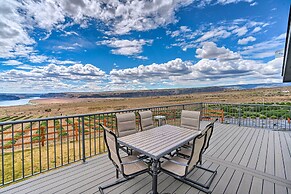 Quincy Home on Lavender Farm w/ River Views!