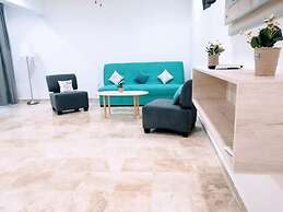 5a Coral Suites