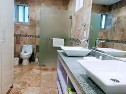5a Coral Suites