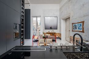 Naples Designer Loft by Elite Villas
