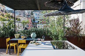 Naples Designer Loft by Elite Villas