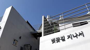 Namhae Butkokgiljinaseo