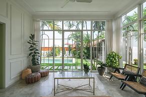 No Rush Villas