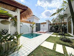 No Rush Villas