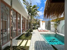 No Rush Villas