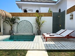 No Rush Villas