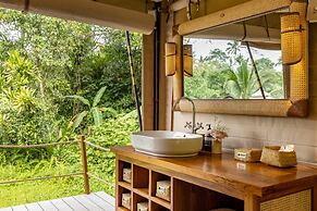 Nadi Nature Resort - Adults Only