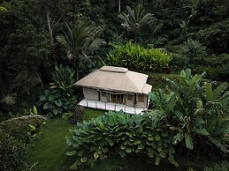 Nadi Nature Resort - Adults Only