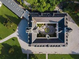 Hotel Schloss Hernstein