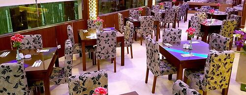Superstar Hotel