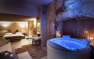 L Hotel In Pietra