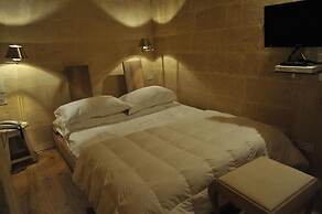 L Hotel In Pietra