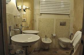 L Hotel In Pietra