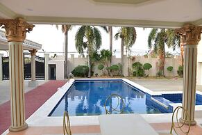 El Palacio Hotel