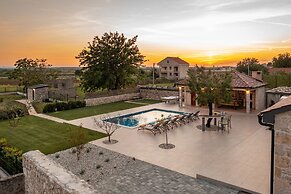Villa Tany