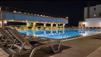 Chalet in Siwar, 3 min From Le Royal Hotel, Rimal