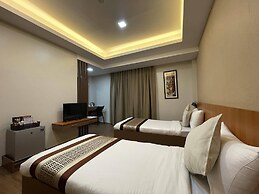 Sarojus Farmview Hotel