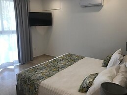 Kuyaan Coral Suites