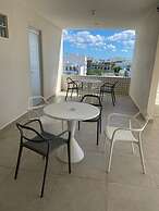 Kuyaan 44 Suites