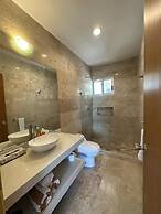 Kuyaan 44 Suites