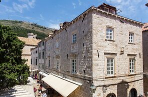 Klarisa Palace Rooms