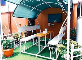 G TOWN HOTEL