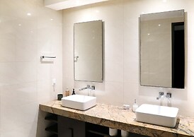Oasis 12