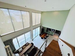 Oasis 12