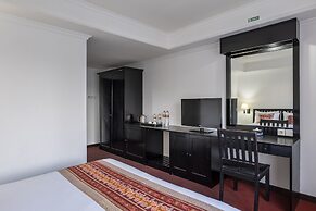 Jimbarwana Hotel