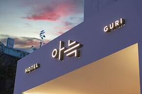 Anook Hotel Guri