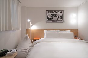 Anook Hotel Guri